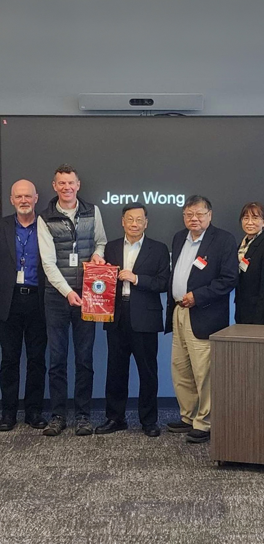 Asia University's AI Team, Led by President Jeffrey J.P. Tsai, Visits AMD Headquarters in Silicon Valley, California
